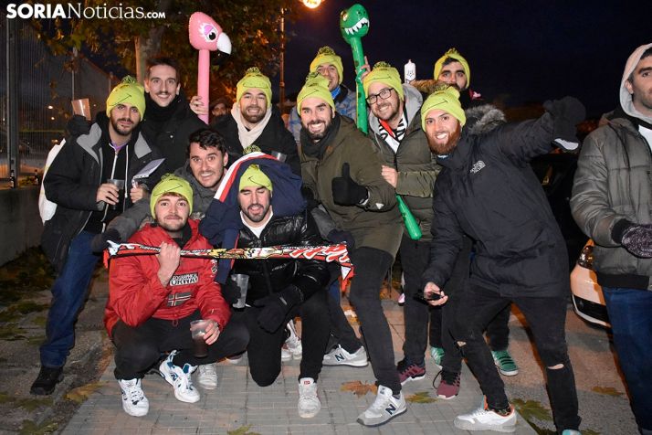 GALERÍA: Ambiente de 10 entre las aficiones del Numancia y el Rayo