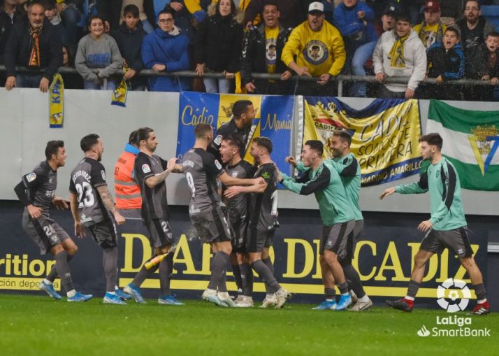 Partidazo, 32 puntos y ¡Feliz Año nuevo!