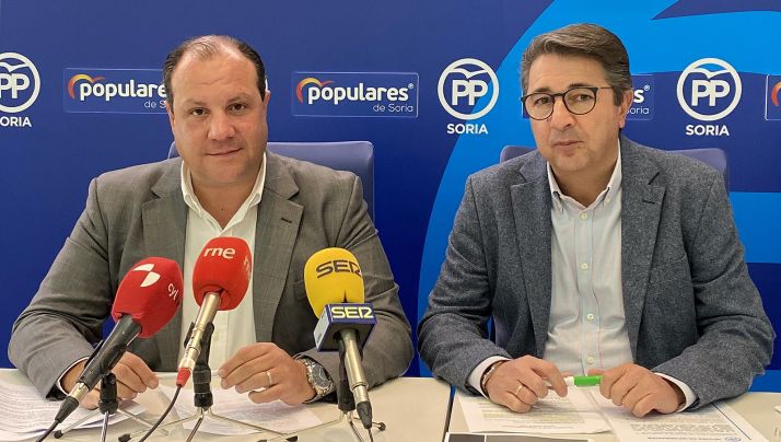 Heras (izda.) y Peregrina, procuradores sorianos del PP. 