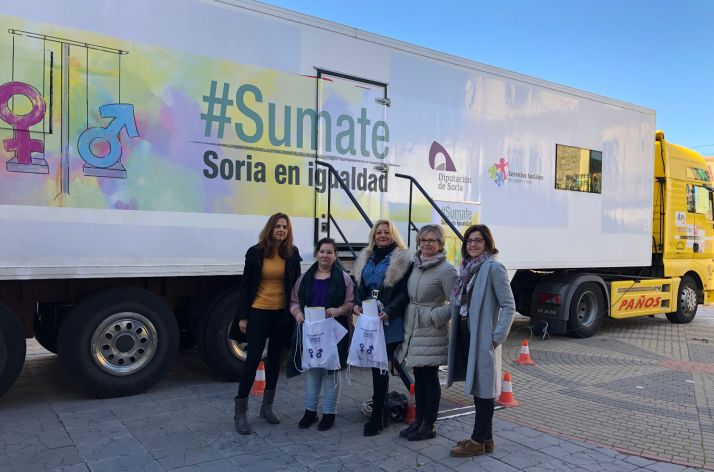 Diputación acerca la campaña Súmate Soria en igualdad a las cabeceras de provincia