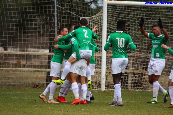 Tremendo correctivo al San Esteban, liderato del Uxama y derbi soriano de color colegial 