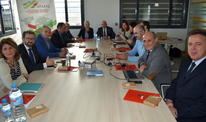 Junta directiva de Vitartis. /Jta.