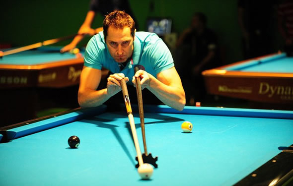 Javier del Santo se retira del King8 Athens 9 Ball Open siguiendo sus principios 