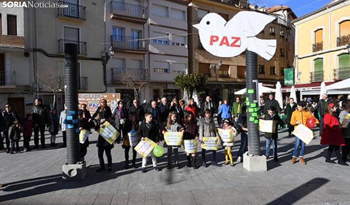 Una imagen de la jornada de este miércoles en la plaza Mayor agredeña. / I. Grijalbo