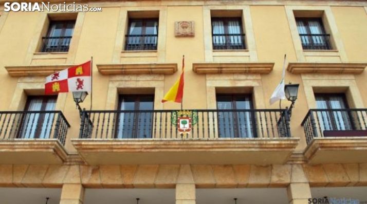 Los aspirantes a dos puestos de Policía Local de Almazán se enfrentan mañana al examen práctico