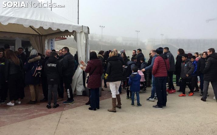 Una imagen del almuerzo solidario del CD Calasanz. /SN