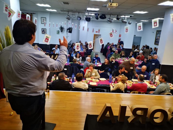 150 personas celebran unidas el Jueves Lardero en la Casa de Soria de Valencia