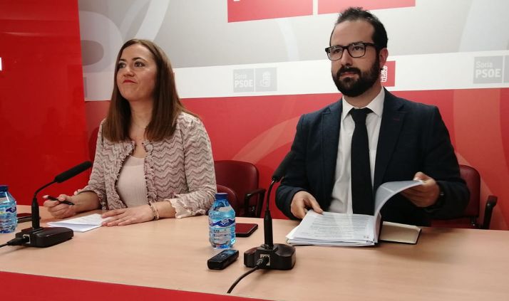 Virginia Barcones y Ángel Hernández, este lunes en rueda de prensa. /SN