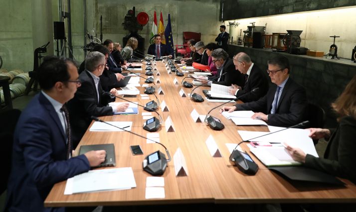 Una imagen de la reunión celebrada este viernes. 