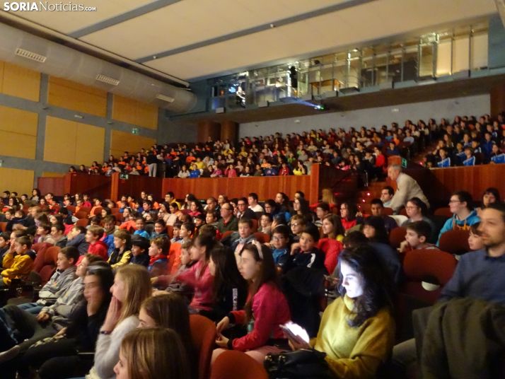 GALERÍA: La Banda Municipal, maestros de la música para cientos de escolares