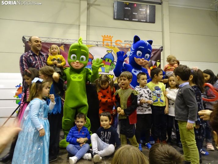 GALERÍA: Decenas de niños disfrutan del Lunes de Carnaval 
