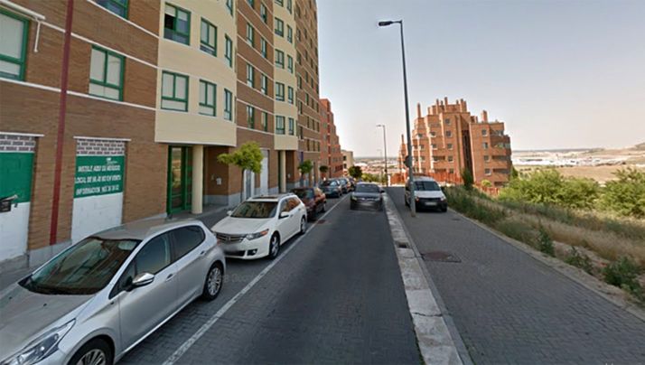 La calle Morelia, en uno de cuyos inmuebles se ha producido el suceso. /GM