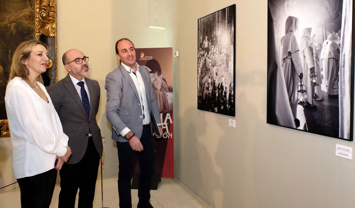 Una imagen de la muestra que ha servido para presentar la campaña de promoción turística. /Jta.