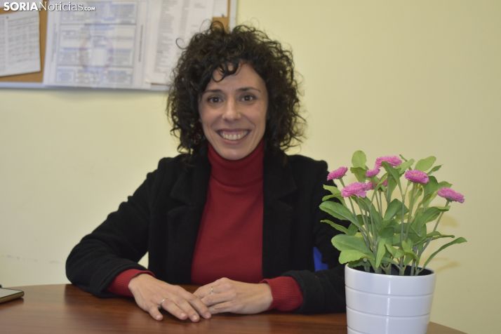 Natalia Ceña: Adoro trabajar con jóvenes. Son felices y se contagia