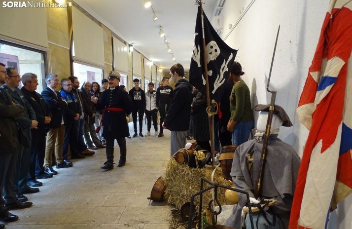 Viaje al siglo XIX de la mano del IES Antonio Machado