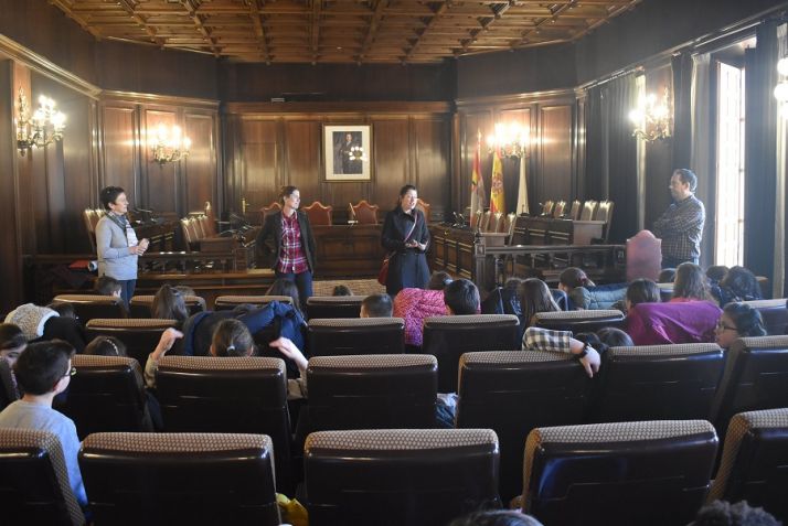 El CEIP Virgen de Olmacedo formaliza las cooperativas del proyecto Emprender en mi Escuela