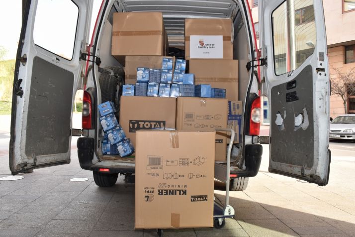 La Junta entrega 10.000 mascarillas y otro material sanitario en Soria