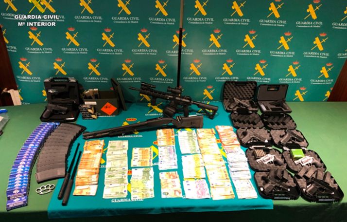 Una operación, desarrollada en Burgos, desmantela el tráfico de armas de última generación 