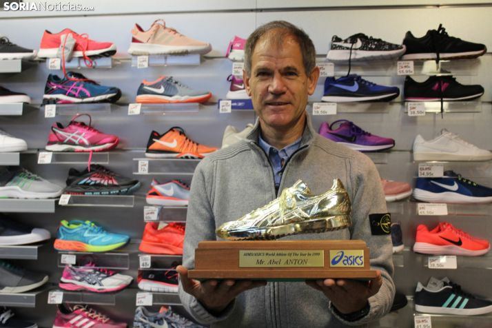 Abel Antón gana hoy, de nuevo, su oro en el Mundial de Sevilla99