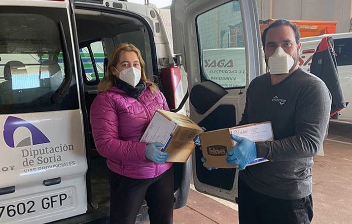 Una imagen de la entrega del material. /Dip.