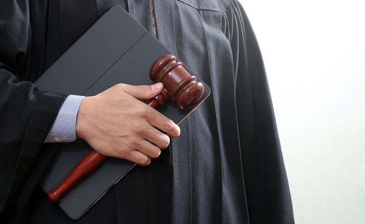 La suspensión de las actuaciones judiciales no esenciales se extiende, por el momento, hasta el 10 de mayo