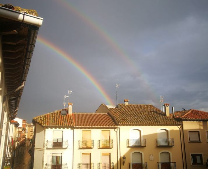 Después de la tormenta siempre sale el sol… ¡y a veces hasta dos arcoíris!