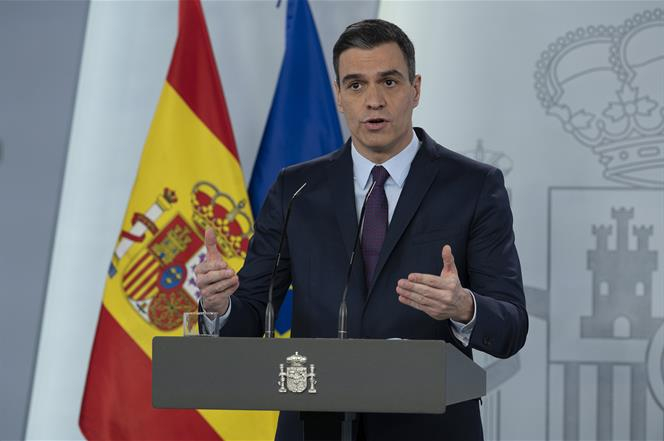 Sánchez anuncia la vuelta del fútbol el 8 de junio y del turismo nacional el 22