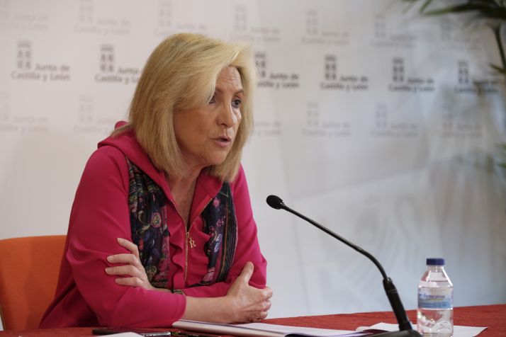 Casado: Ruego que los de la ciudad no vayamos a los bares de los pueblos a tomarnos las cañas