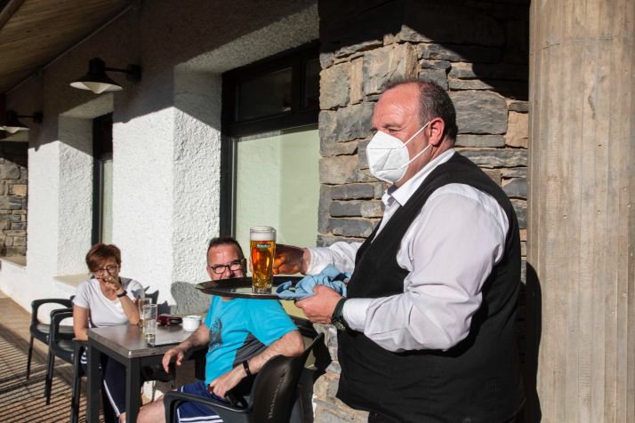 ASOHTUR celebra la apertura desde hoy de los bares, restaurantes y terrazas en la provincia