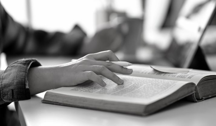 Abre la segunda convocatoria de las becas universitarias regionales 2019-2020 por 2M€