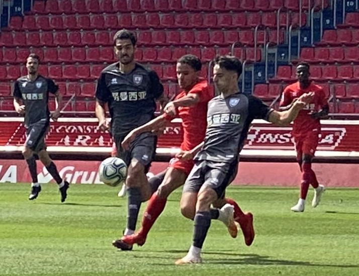 Primer entrenamiento del Numancia en el campo de Los Pajaritos