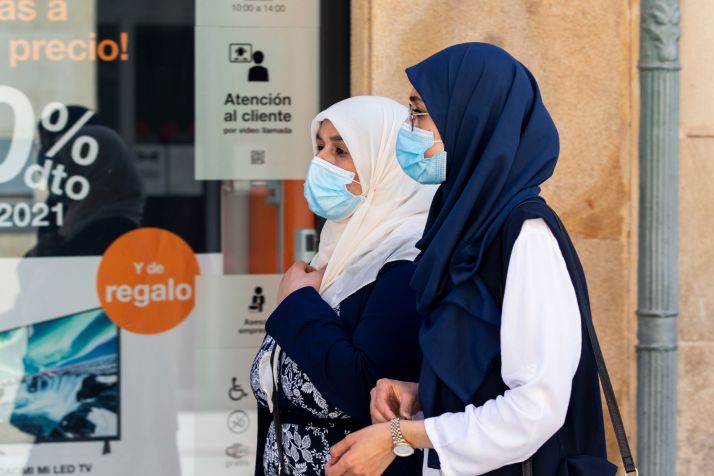 Castilla y León multará con 100&euro; a quienes no lleven mascarilla