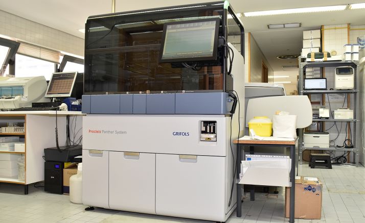 El Santa Bárbara cuenta ya con un nuevo equipo de microbiología 