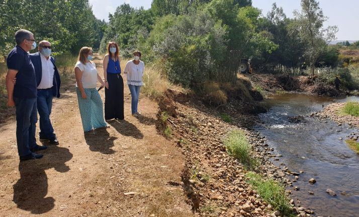 Latorre subraya que las competencias en cauces y arroyos urbanos son de las administraciones local y regional