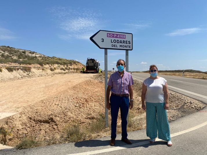 Vías y Obras mejora el firme de la carretera a Lodares del Monte