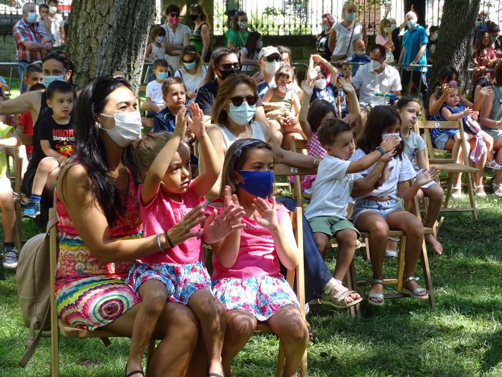 GALERÍA: Expoesía invita a leer y soñar a los más pequeños