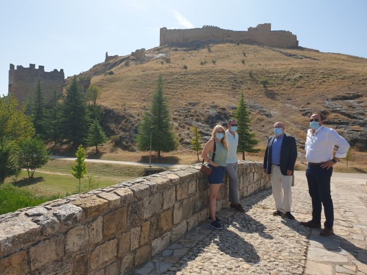 Miguel Latorre: El Burgo de Osma gana un importante atractivo turístico con la revalorización de su castillo