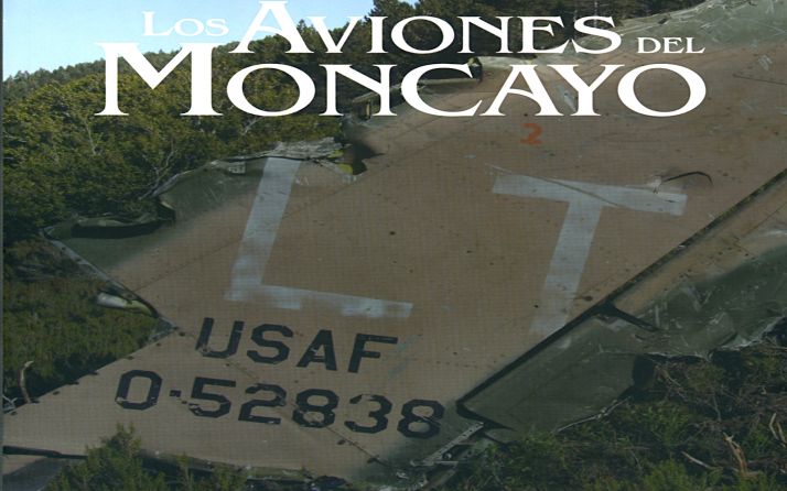 Detalle ampliado de la portada del libro. 