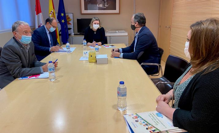 Familia e Igualdad refuerza su apoyo con el sector de la discapacidad y reconoce la labor realizada durante la pandemia