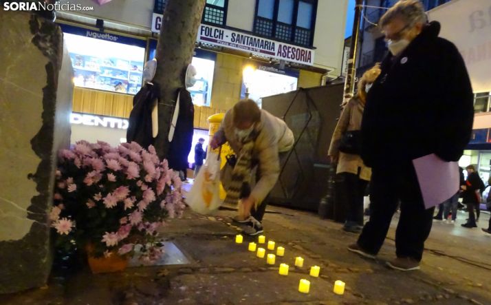 Velas hoy en Soria, para recordar a las asesinadas por violencia de género en España. /SN