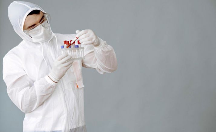 Declaración de emergencia para la adquisición de 200.000 tests covid y 100.000 batas sanitarias