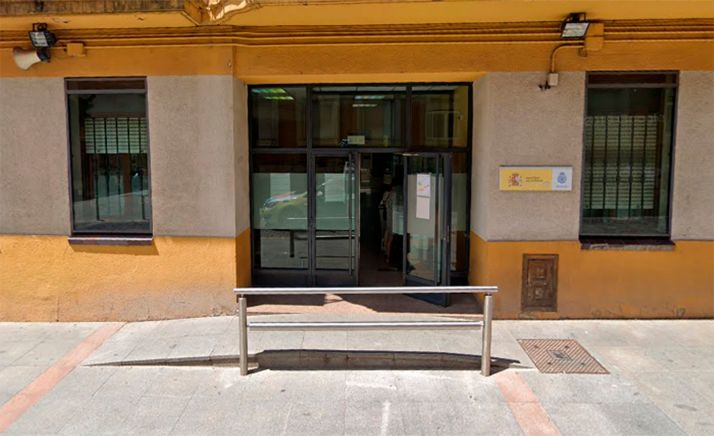 La Policía Nacional amplía el horario de su equipo de expedición de DNI y pasaporte