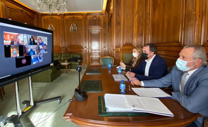 Reunión de la Junta con la Diputación la pasada semana para hablar sobre el Plan Soria.
