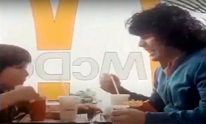 Maradona, una hamburguesa y Soria