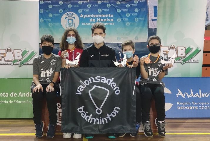 Una plata y un bronce para sorianos en el Campeonato de España Sub11 de bádminton