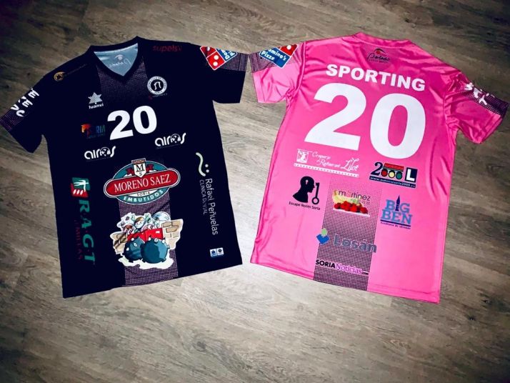 El Sporting-Santo Domingo CV homenajea a los sanitarios en su nueva equipación
