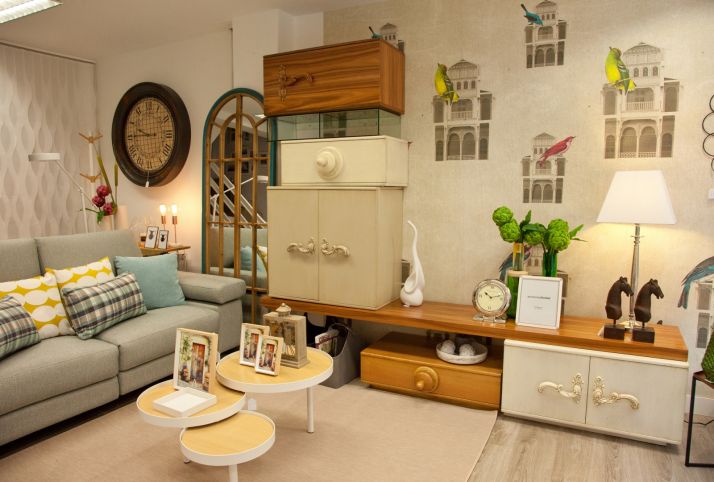 Muebles Lola Glamour, taller artesanal en Almazán.