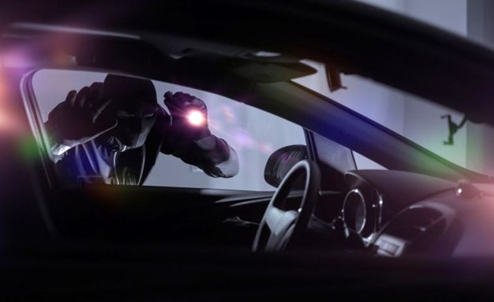 Detenidos como presuntos autores del robo con fuerza en el interior de un vehículo