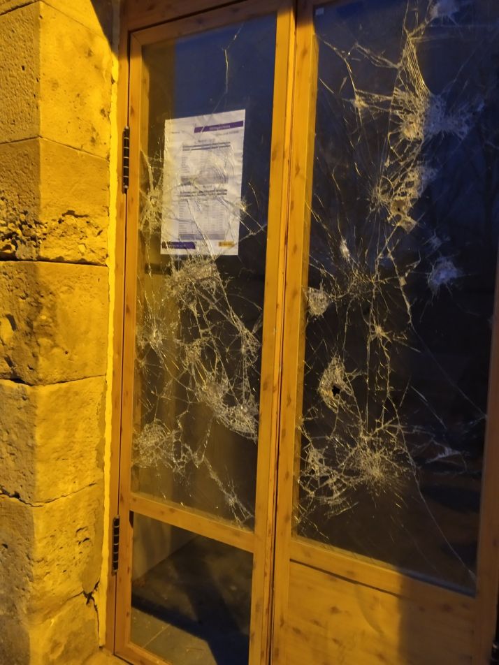 ASOAF denuncia el deteriorado estado del apeadero de tren de Tardelcuende