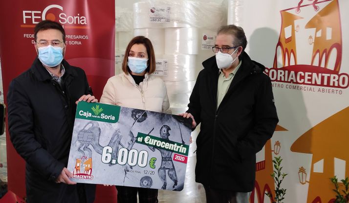 Regalos,  gafas de sol o juguetes, las compras predilectas de la ganadora del Eurocentrín